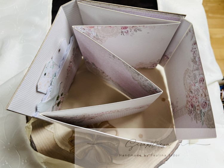 046. ALTT_046B_Album harmonijkowy I Komunia (2).jpg