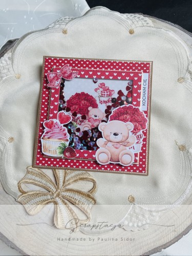 Romantyczna kartka handmade z okienkiem pełnym cekinów