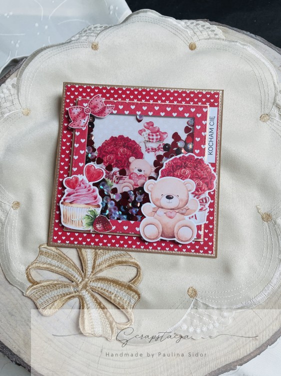 Romantyczna kartka handmade z okienkiem pełnym cekinów