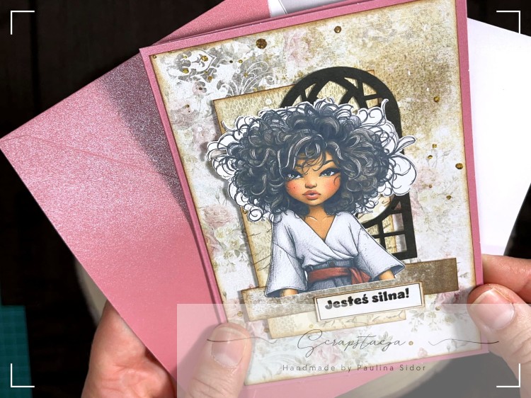Kartka na Dzień Kobiet z ilustracją kobiety i napisem „Jesteś silna”