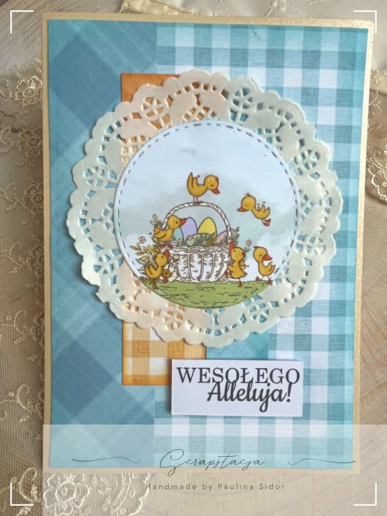 Ręcznie robiona kartka wielkanocna z kurczaczkami i koszyczkiem pisanek