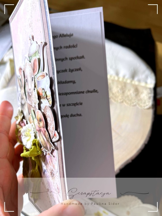 Kartka świąteczna z pastelowymi ilustracjami zwierzątek wielkanocnych